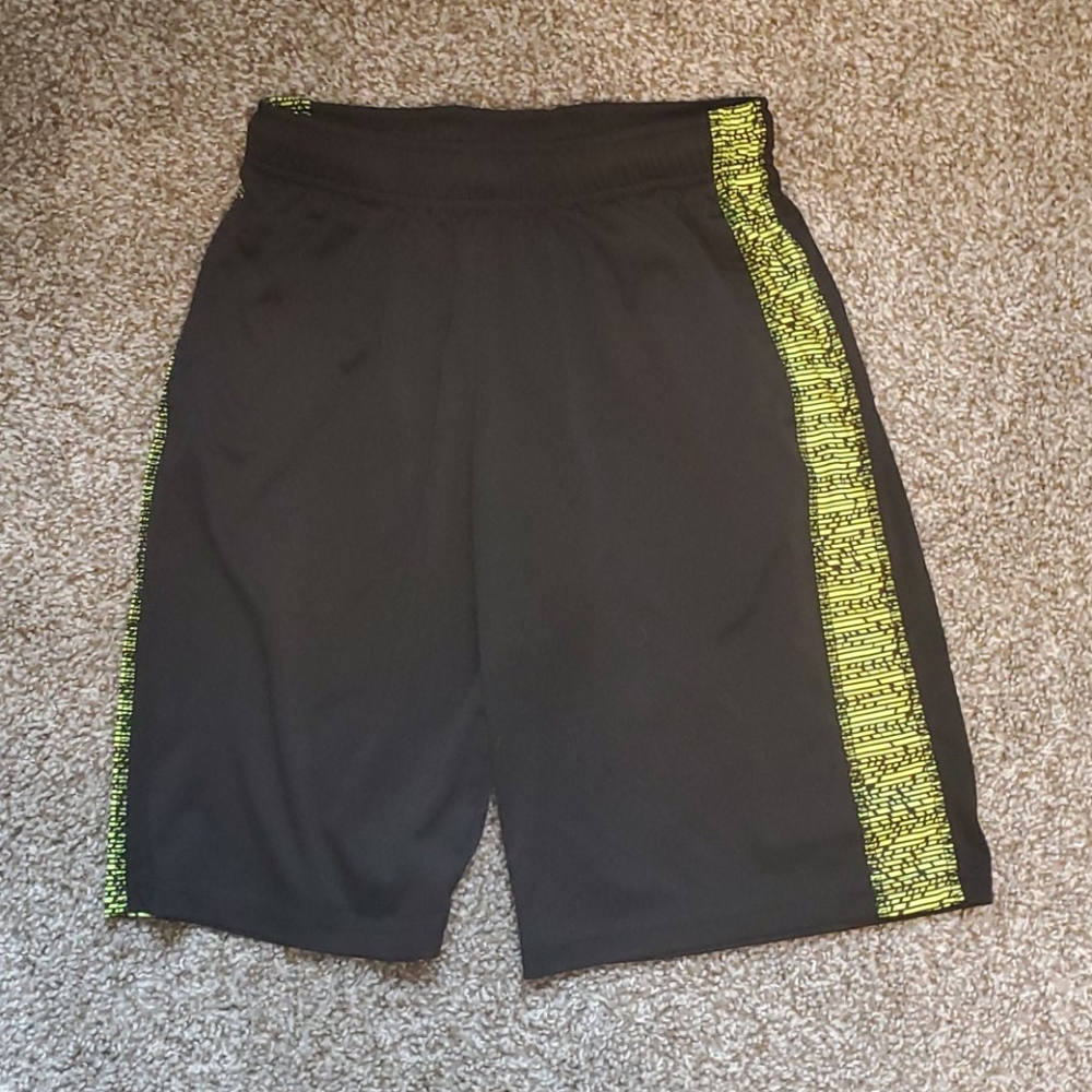 Basketball shorts